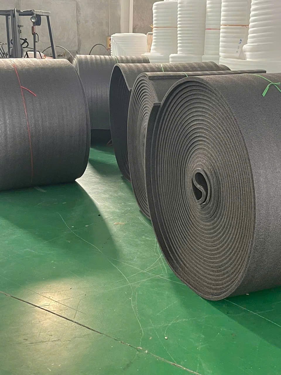 Xốp Foam Dày Từ 10-200mm Dài 100m